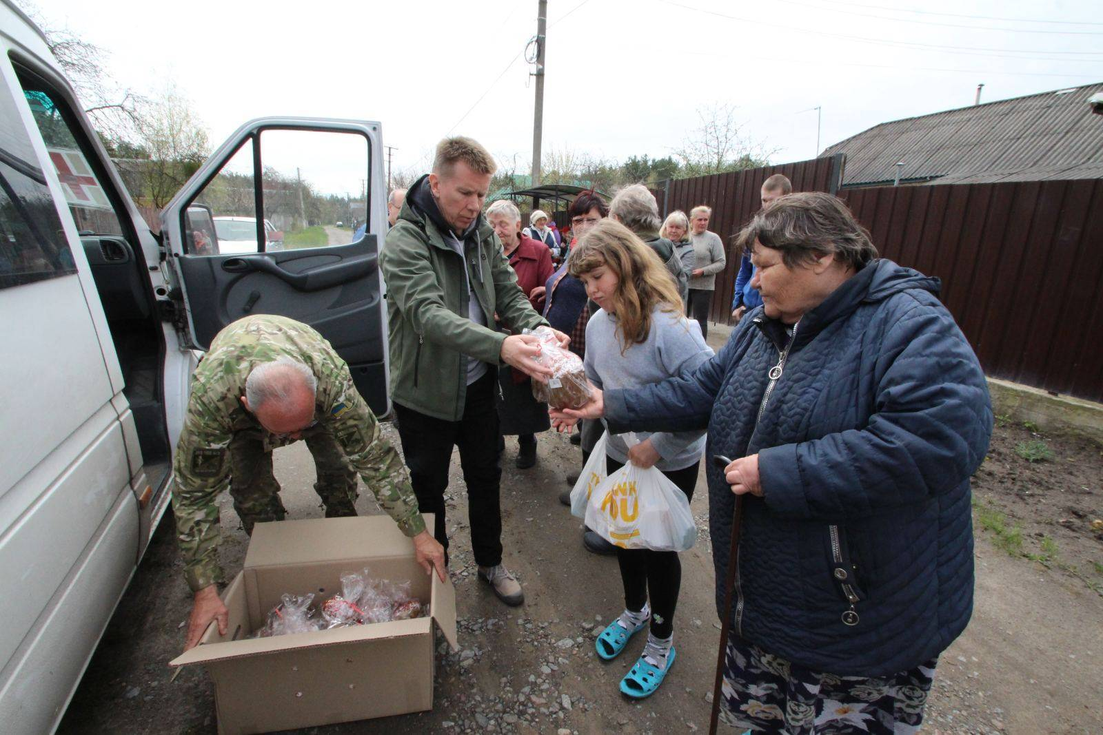 Delivering Supplies to Ukrainians 
