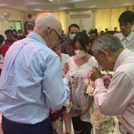 Receiving the Lord Jesus led by Doug & Anne Bartlett at Don Muang Church