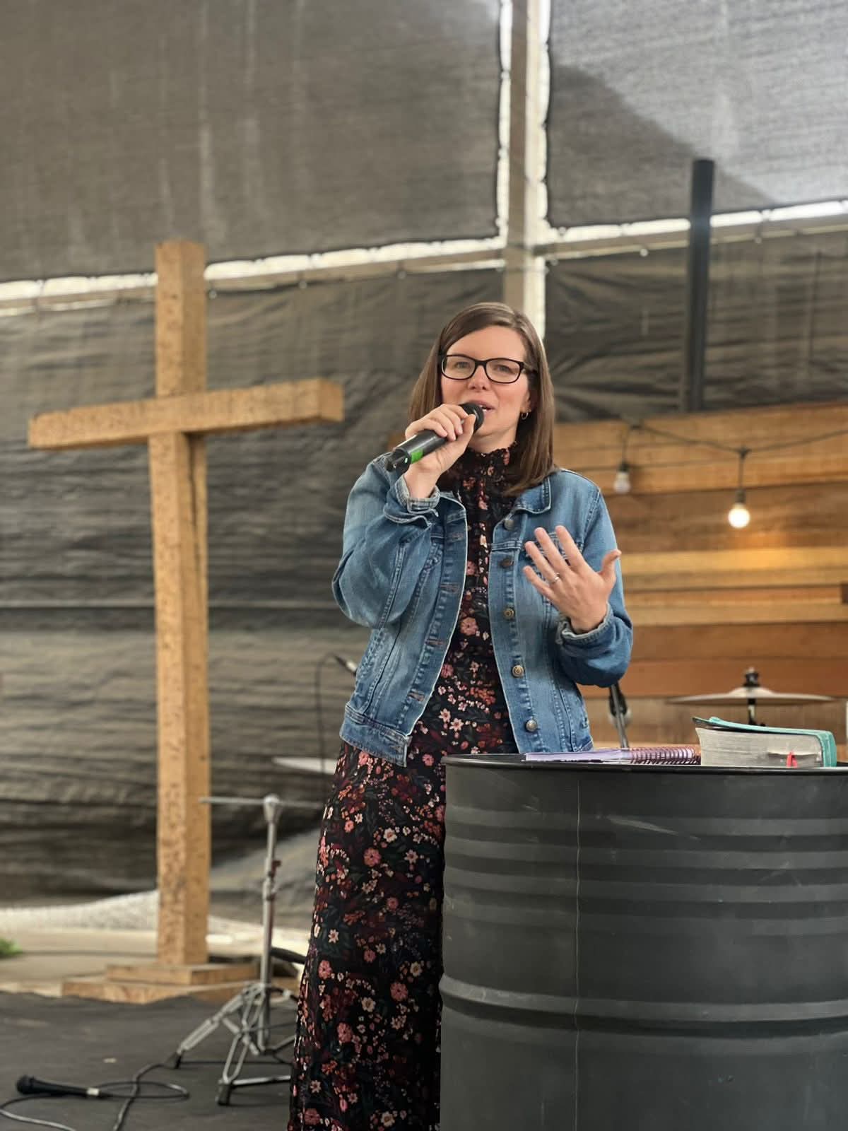 Catrina Bicket preaching.