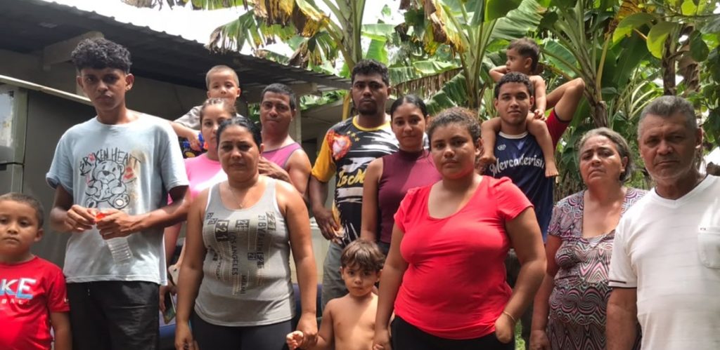 Panama families